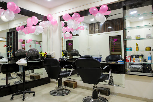 Dazzlerr - Ranjanas Beauty Academy