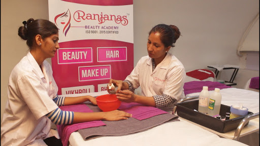 Dazzlerr - Ranjanas Beauty Academy
