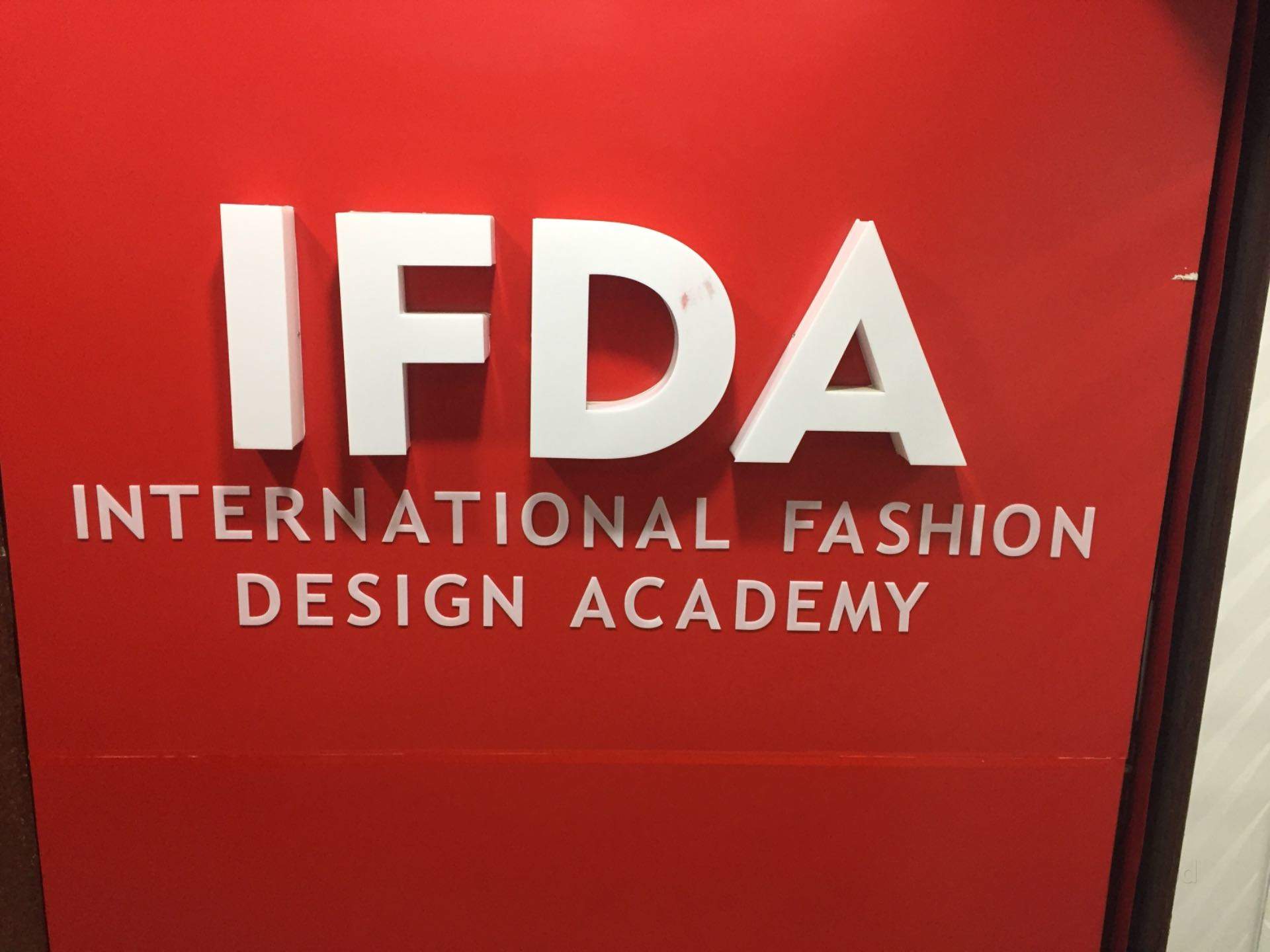 Dazzlerr - International Fashion Design Academy