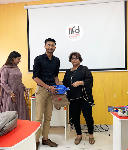 Dazzlerr - Iifd - Indian Institute Of Fashion & Design