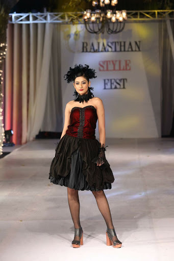 Dazzlerr - Heights An Institute Of Fashion & Technology