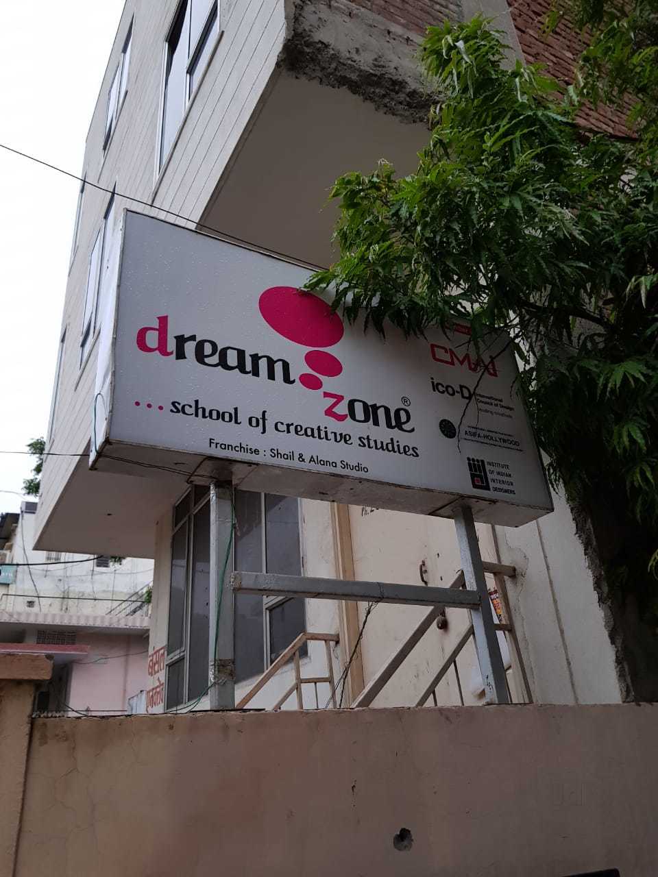 Dazzlerr - Dreamzone School Of Creative Studies