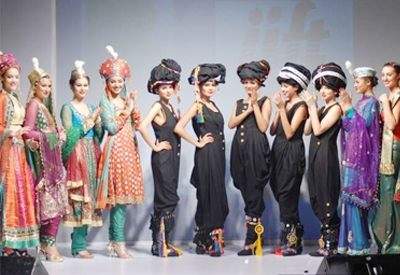 Dazzlerr - International Institute Of Fashion Technology
