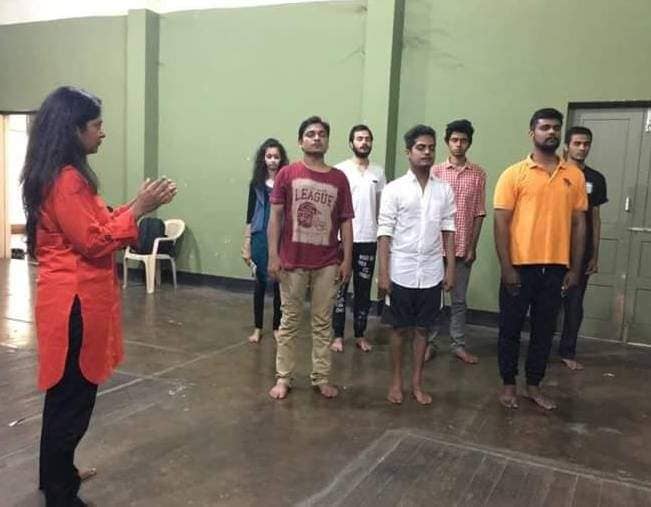 Dazzlerr - Abhinaya Taranga Acting School