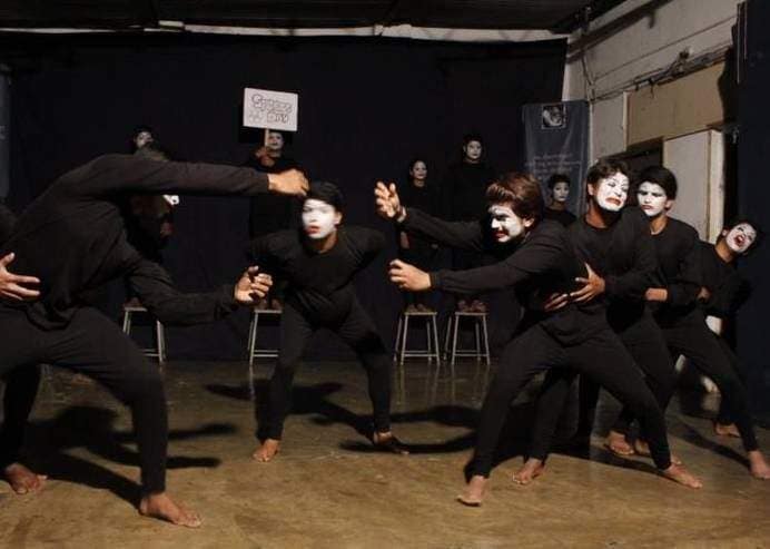 Dazzlerr - Abhinaya Taranga Acting School