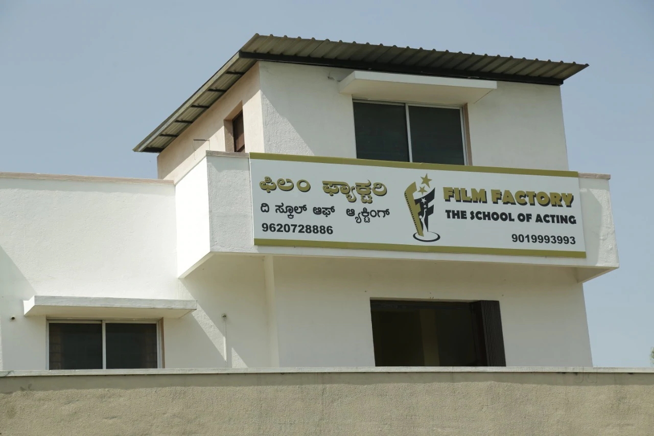 Dazzlerr - Film Factory Bangalore