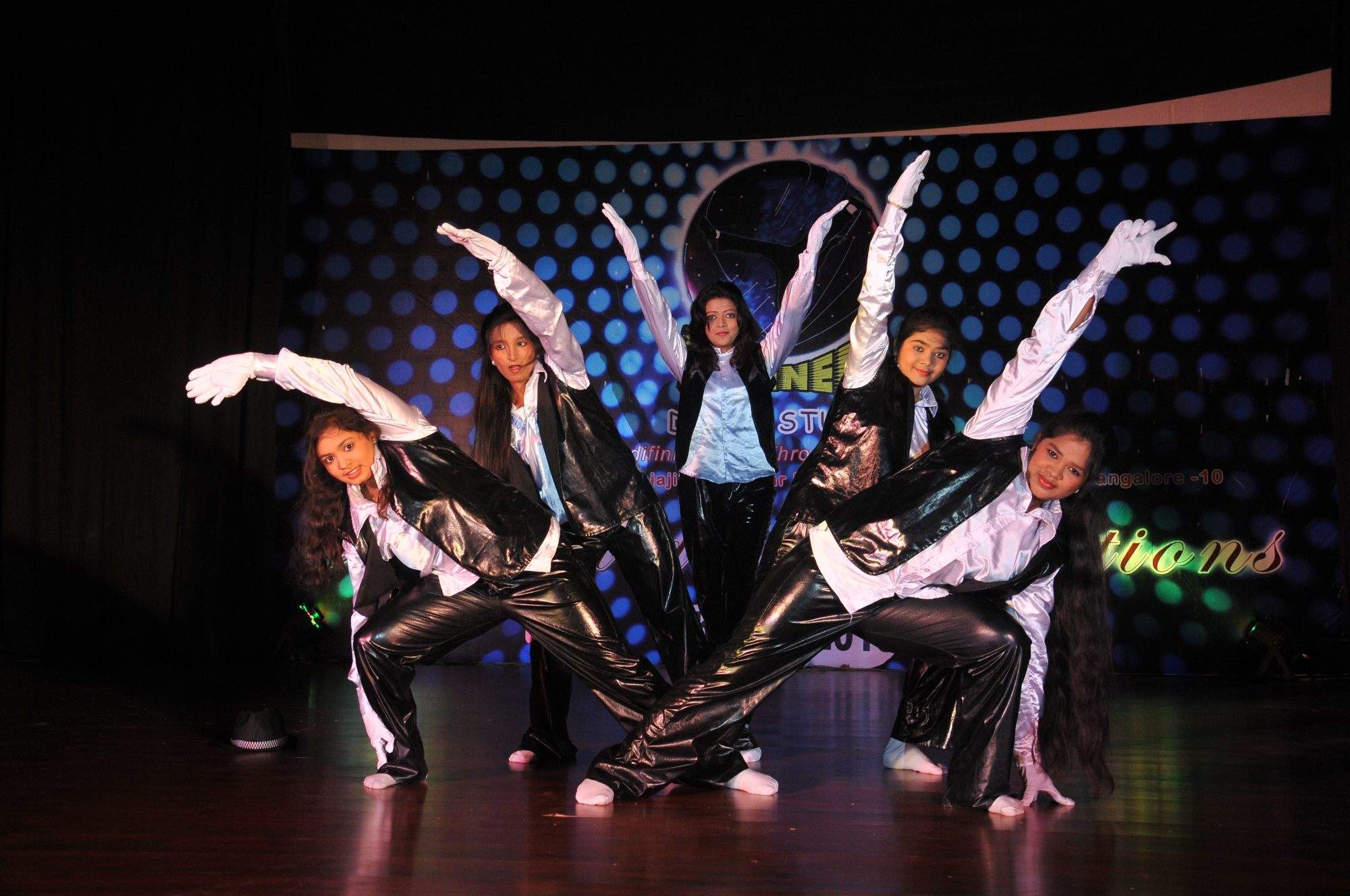 Dazzlerr - Spiers Dance Studionn