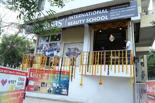 Dazzlerr - Isas International Beauty School