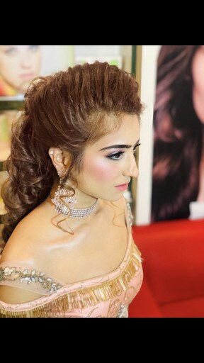 Dazzlerr - Mansi Midha Makeovers 