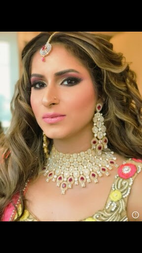 Dazzlerr - Mansi Midha Makeovers 