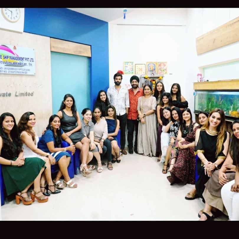 Gurmeet Garha's Grooming School Institute Dazzlerr