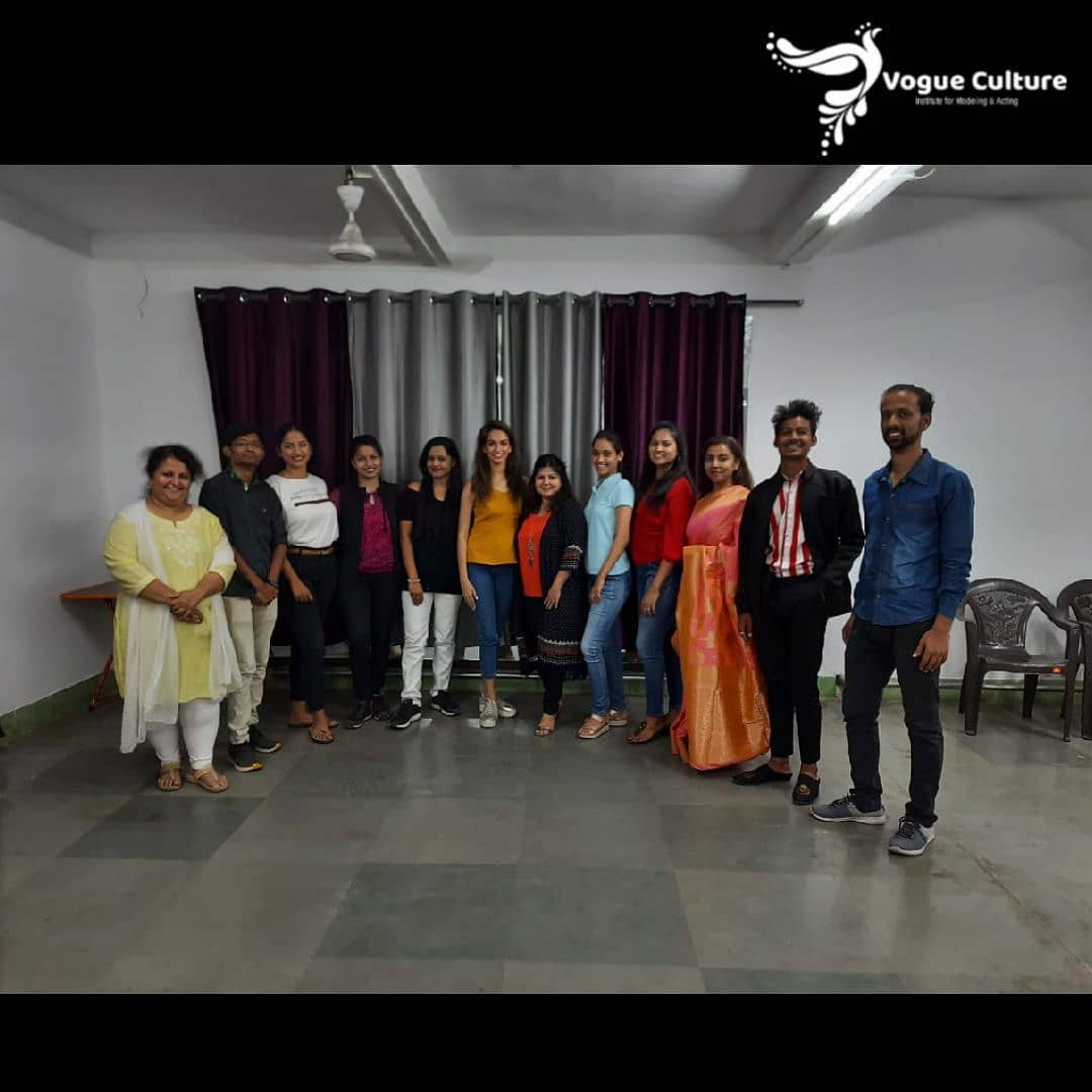 Dazzlerr - Starglazze Film and Television Academy Pvt limited Gallery image 03