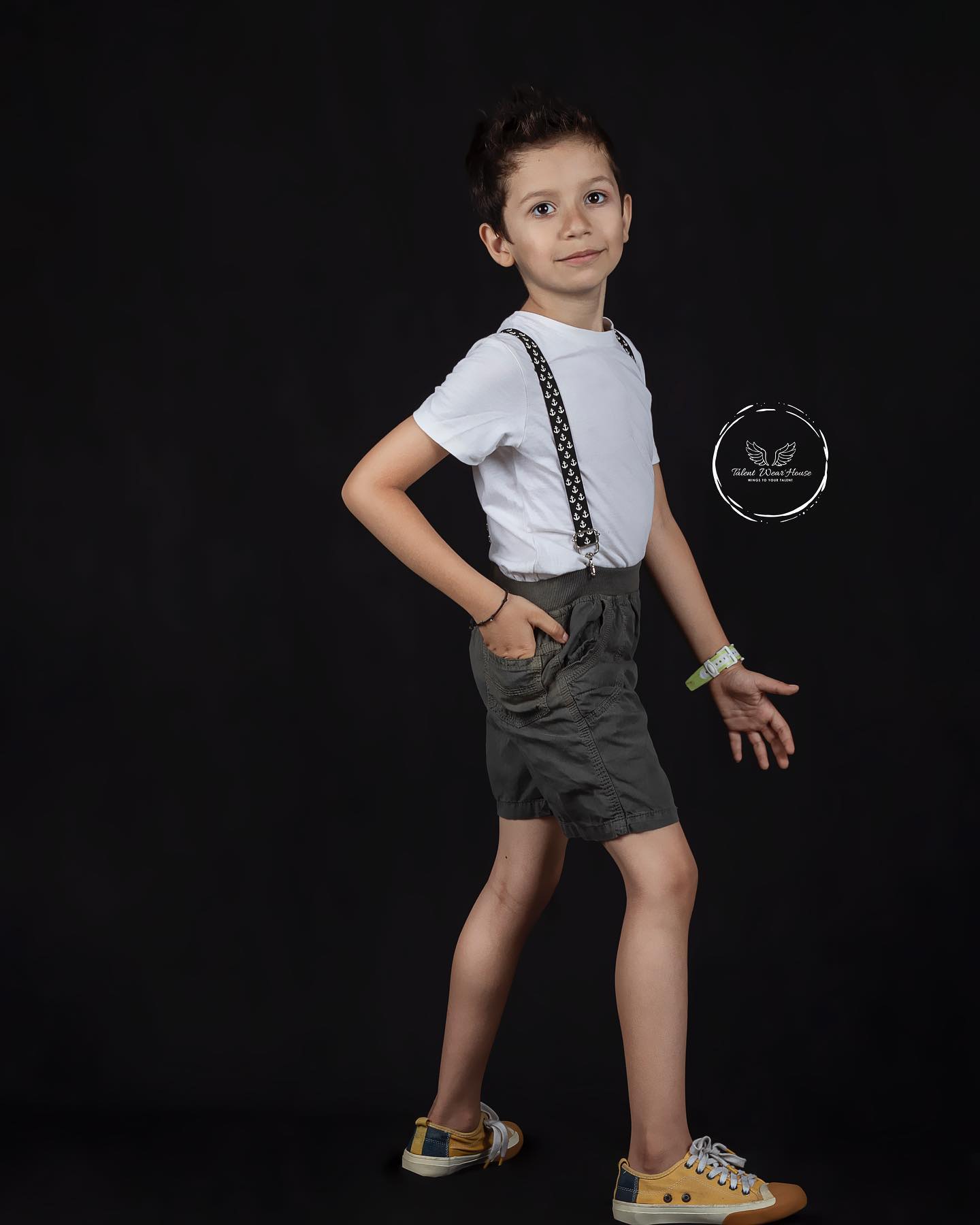 Dazzlerr - Talent Wear' House Gallery image 04