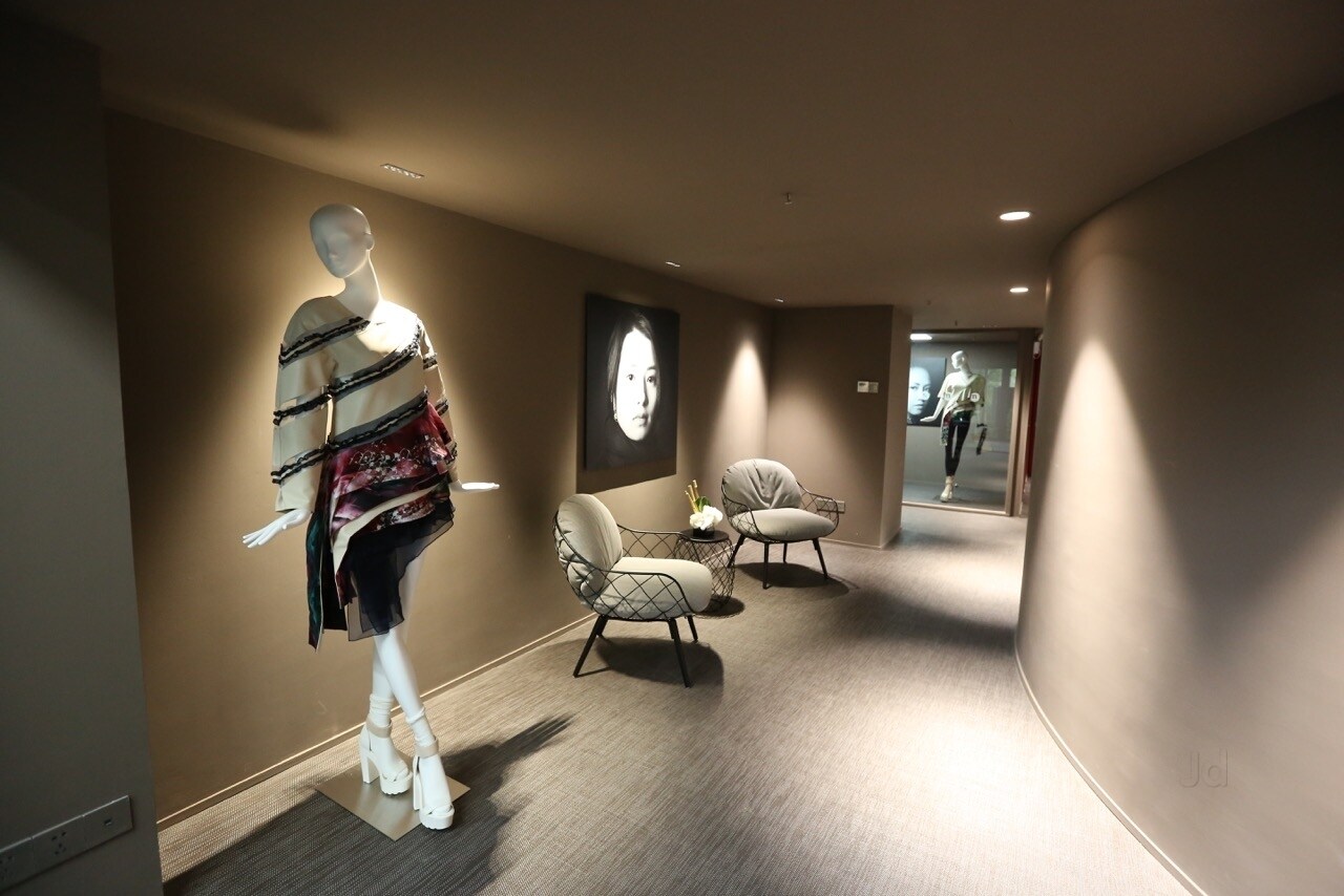 Dazzlerr - Istituto Marangoni 