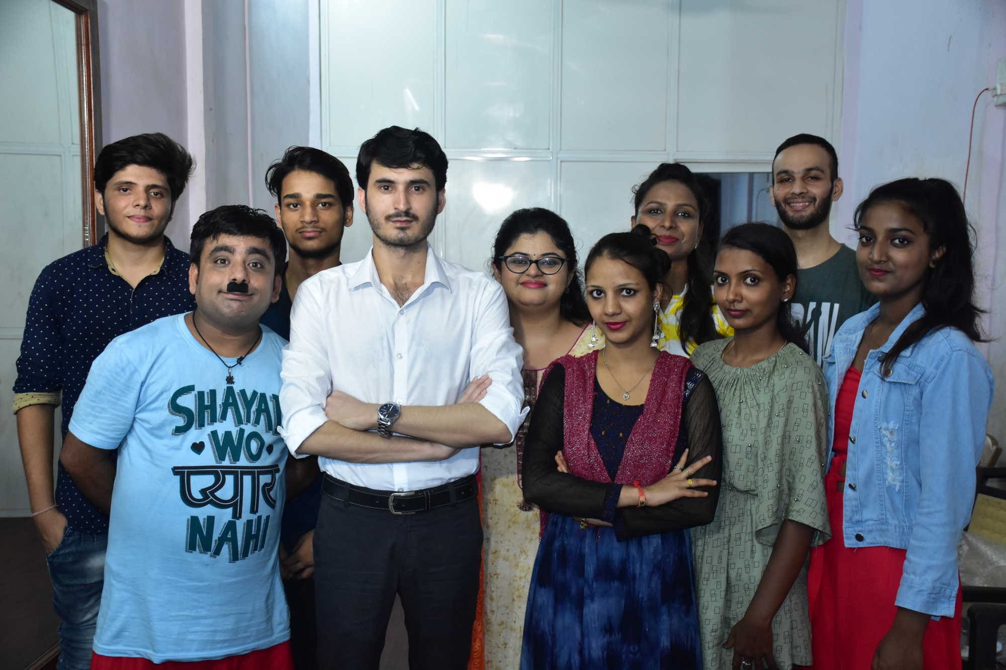 Dazzlerr - R K Acting Academy Pvt Ltd 
