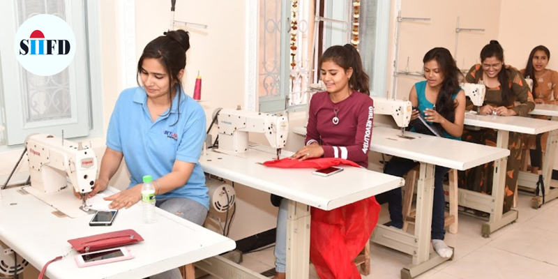 Dazzlerr Institute: Skylink International Institute Of Fashion Designing