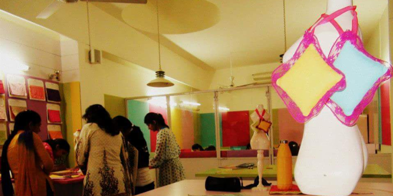 Dazzlerr Institute: Asma Husain Institute Of Fashion Technology