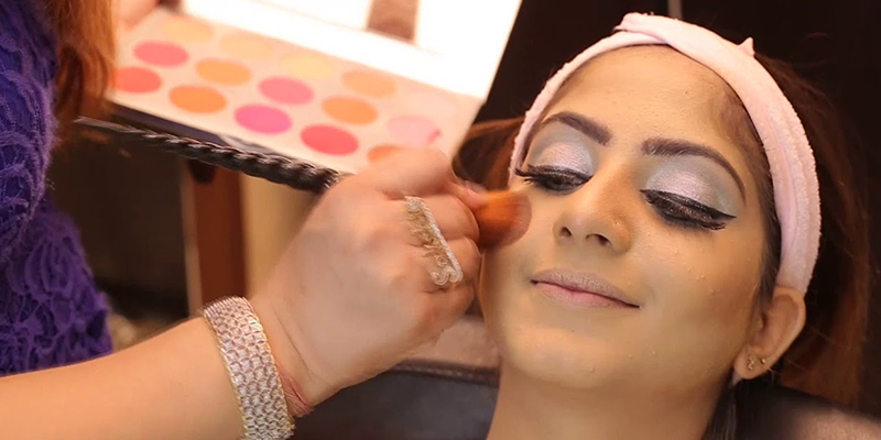 Dazzlerr Institute: Ritu Bharara Makeovers