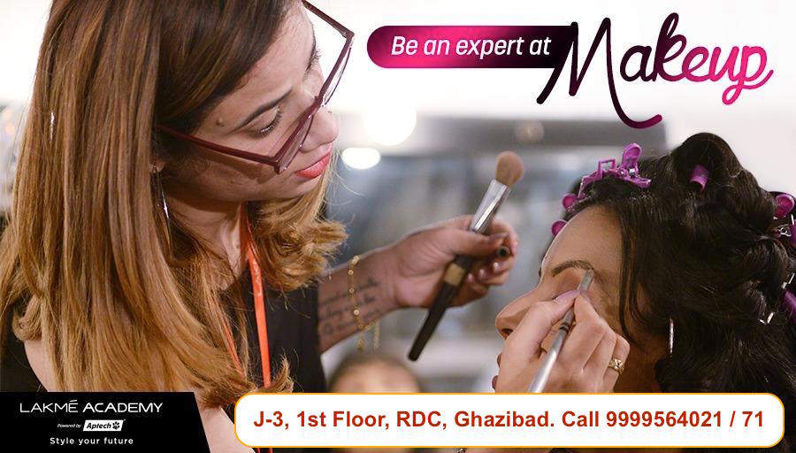 Dazzlerr Institute: Lakme Academy