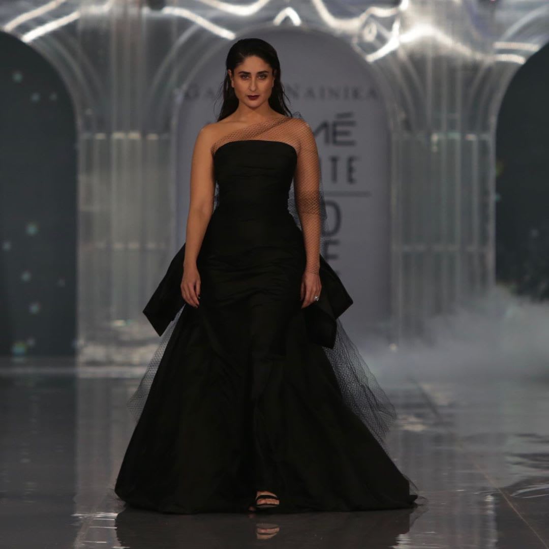 Dazzlerr: Kareena Kapoor Stuns as a Showstopper at Lakme Fashion Week for Gauri and Nainika