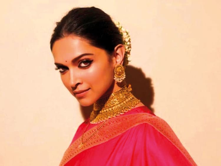 Dazzlerr: Decoding Our Favorite Celebrity Hairstyles for Wedding Guest