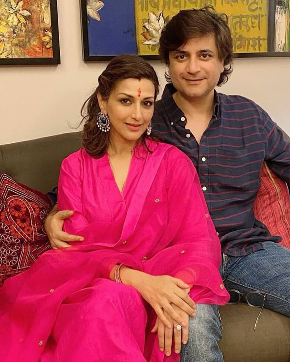 Dazzlerr - 5 Celebrity Karwachauth Looks to Steal for this Festive Season