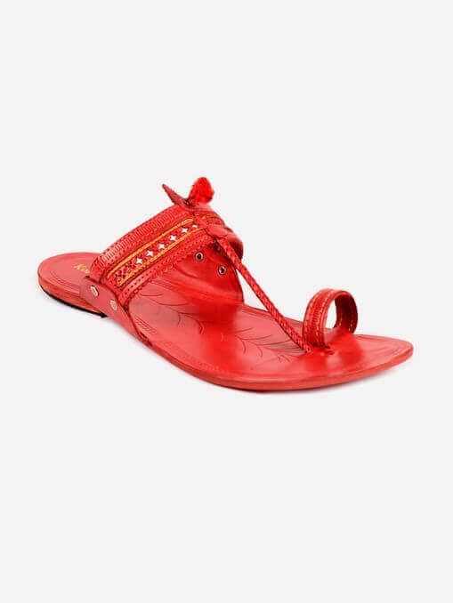 Dazzlerr - 5 Ethnic Footwear Options for Men to Complete the Look This Diwali