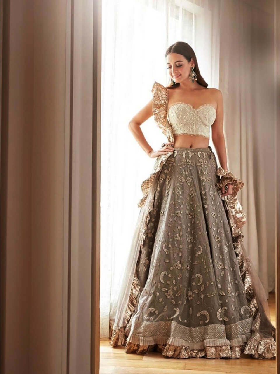 Dazzlerr - A Look at All the Celebrity Showstoppers at Lakme Fashion Week 2020