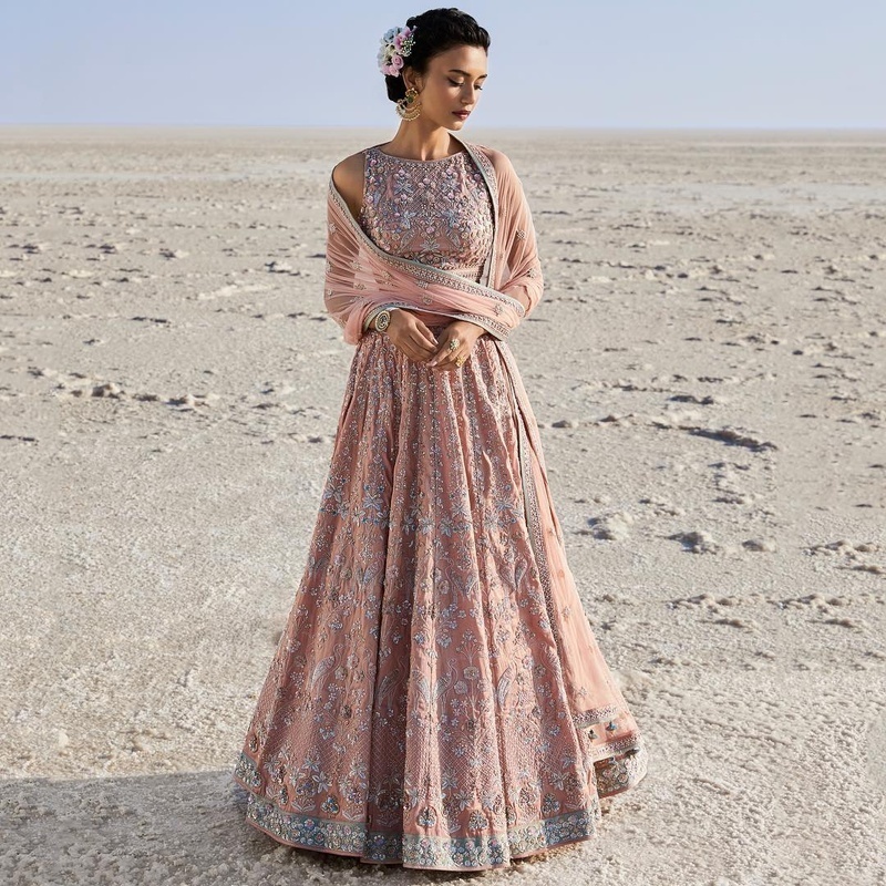 Dazzlerr: Anita Dongre’s New Festive Collection 2019 Took 1200 Hours to Craft