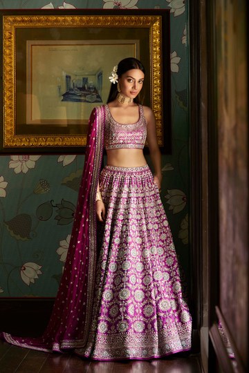 Dazzlerr: Anita Dongre’s New Festive Collection 2019 Took 1200 Hours to Craft