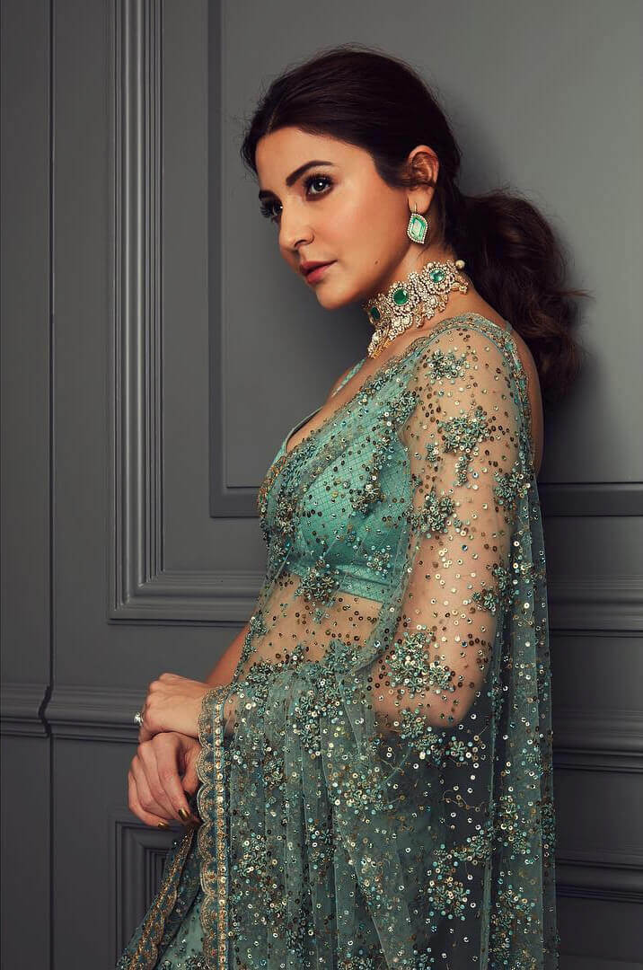 Dazzlerr: Bollywood Celebs Can’t Deny Their Love for these Precious Jewels by Sabyasachi