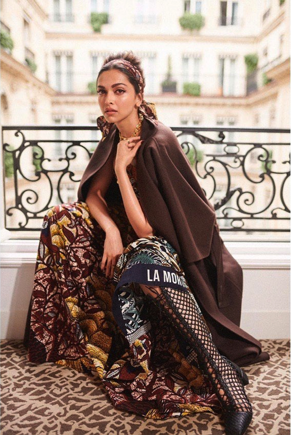 Dazzlerr: Deepika Padukone’s Outfit at Dior Show in Paris is Fashion Goals