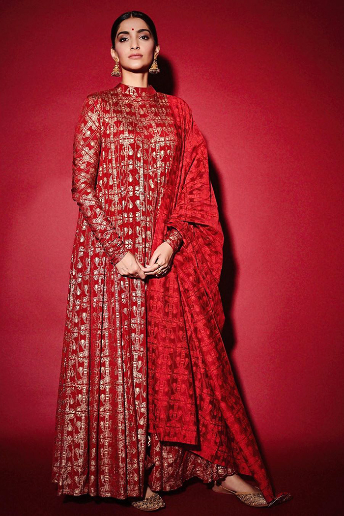 Dazzlerr: Get Anarkali Inspiration from These Bollywood Divas This Festive Season