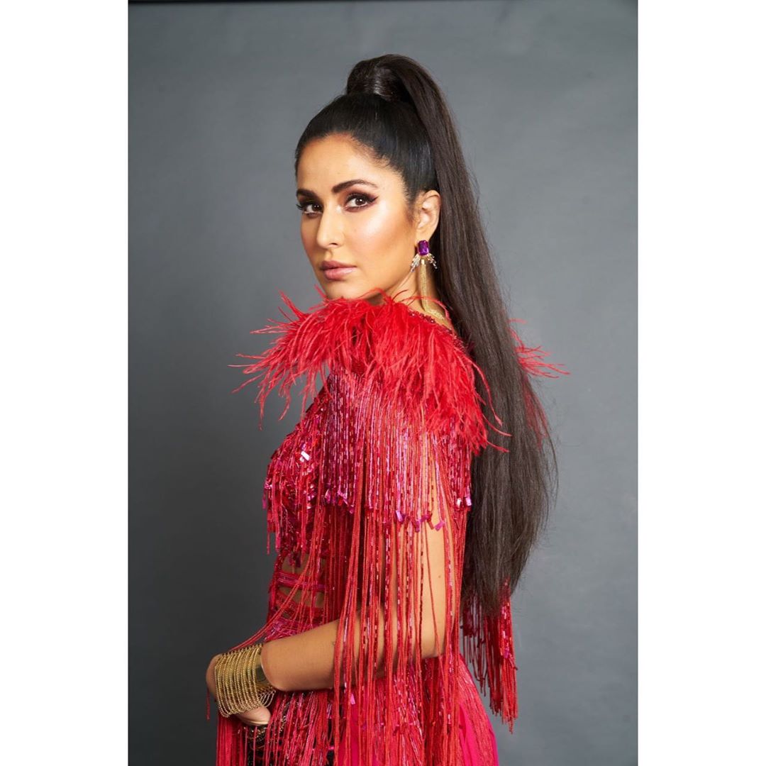 Dazzlerr: Katrina Kaif Stuns in a Red Gown at IIFA 2019 – Precursor Party