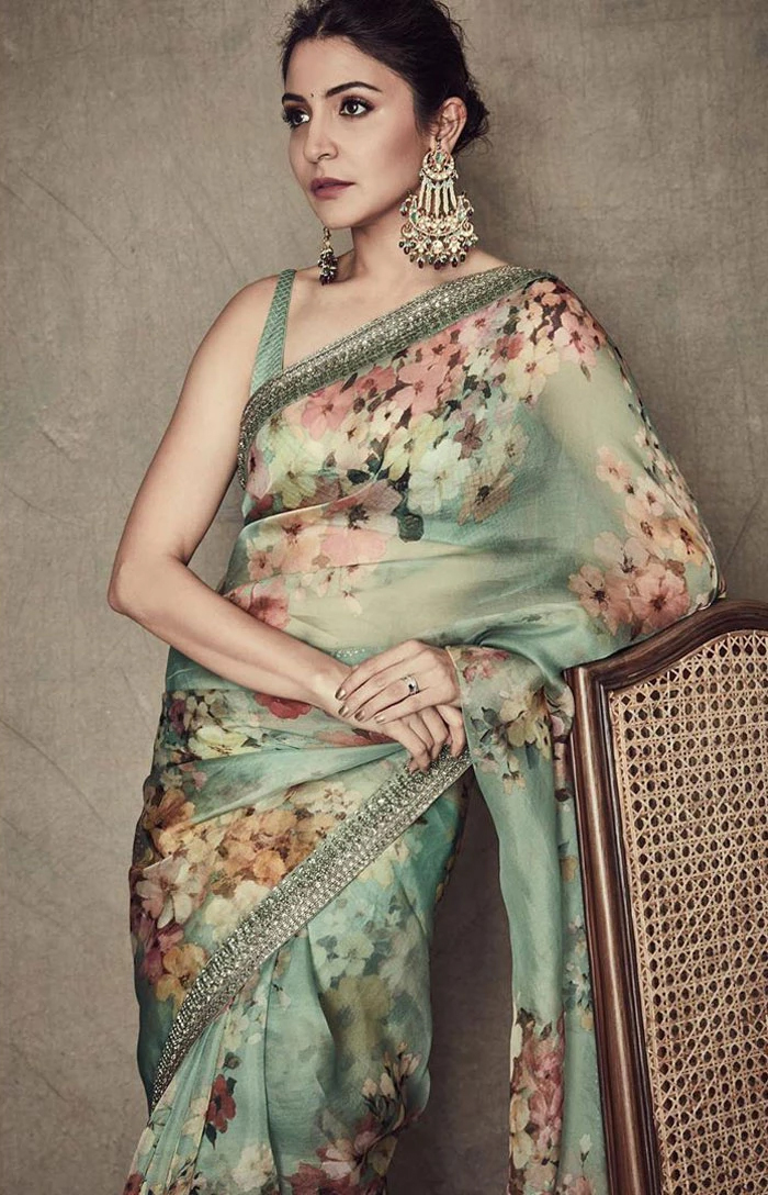 Dazzlerr: The Festive Outfit Ideas of These Bollywood Divas are Inspo