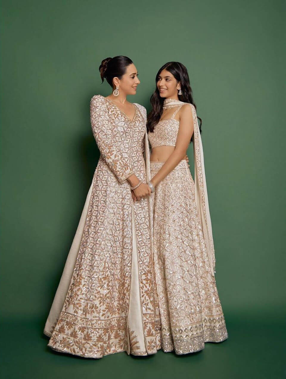 Dazzlerr - Who Wore What at Armaan Jain’s Wedding Reception?