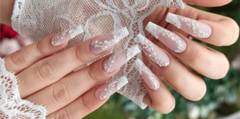 Romantic Lace Nails