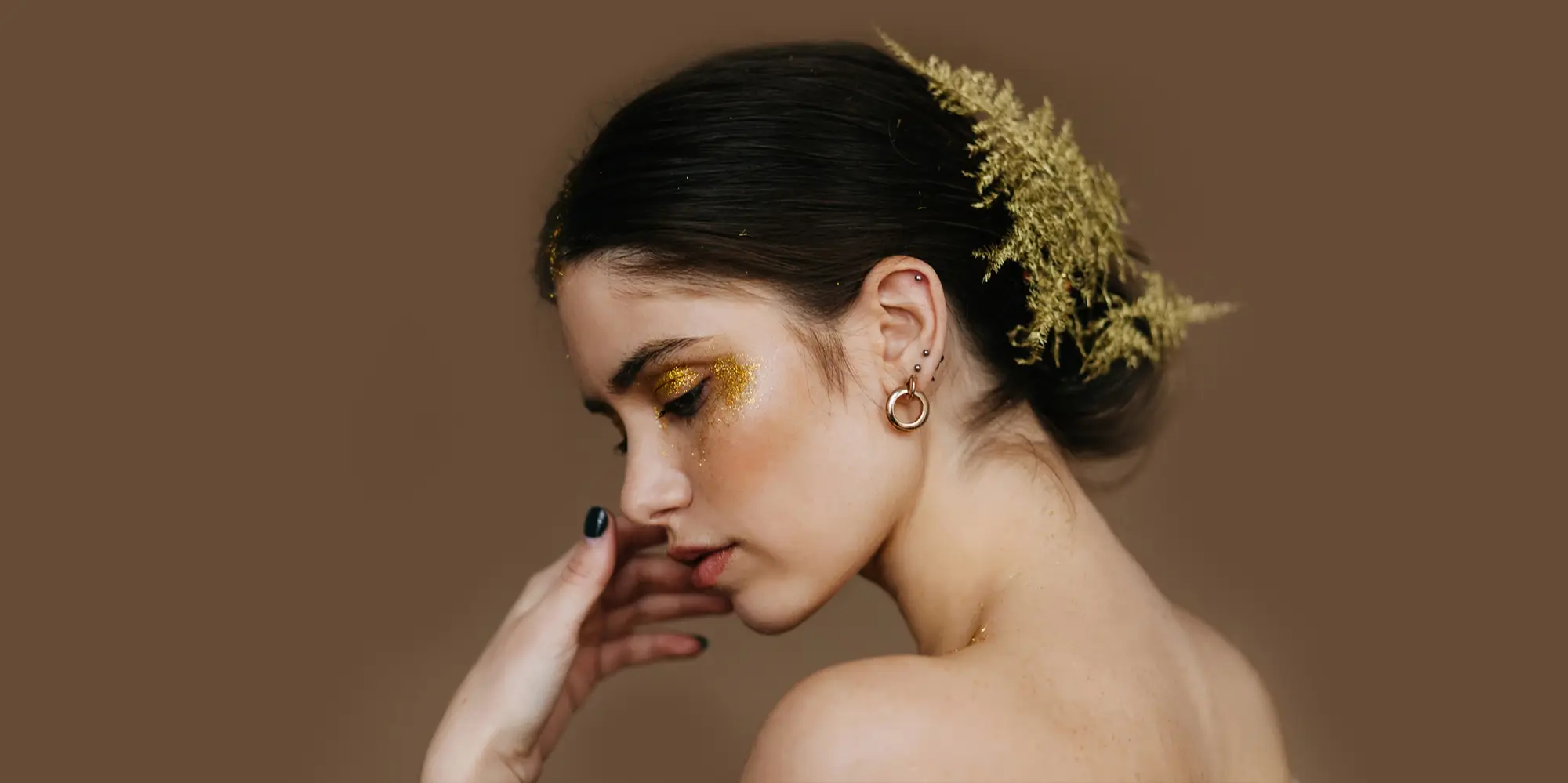 Gold Makeup Look