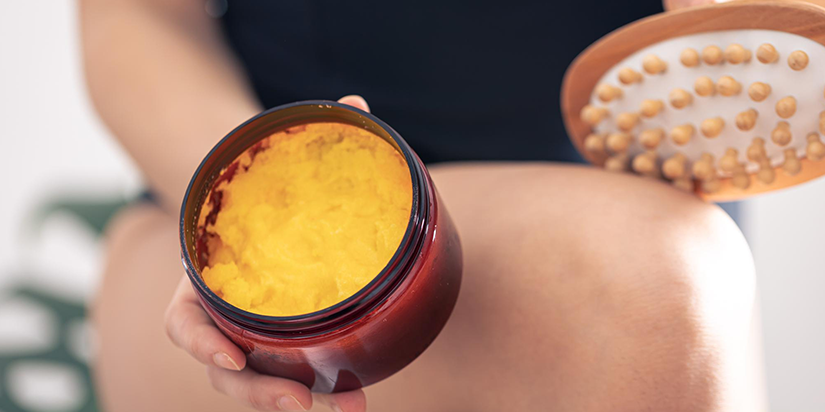 How to Use Exfoliating Gloves