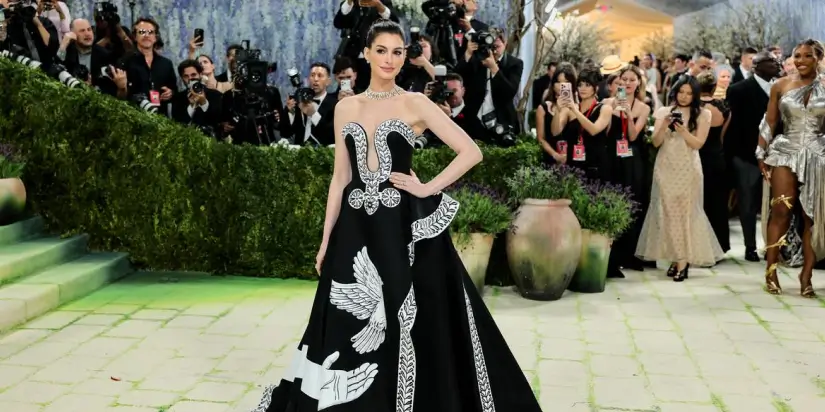 Anne Hathaway Met Gala 2026