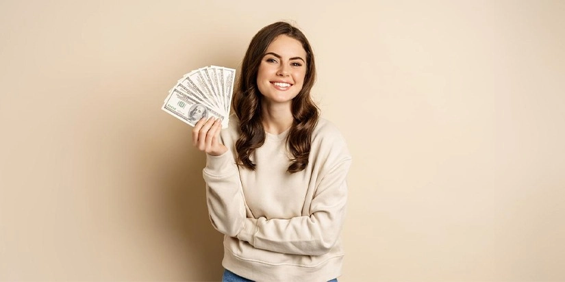 E-Commerce Model's Earnings in India